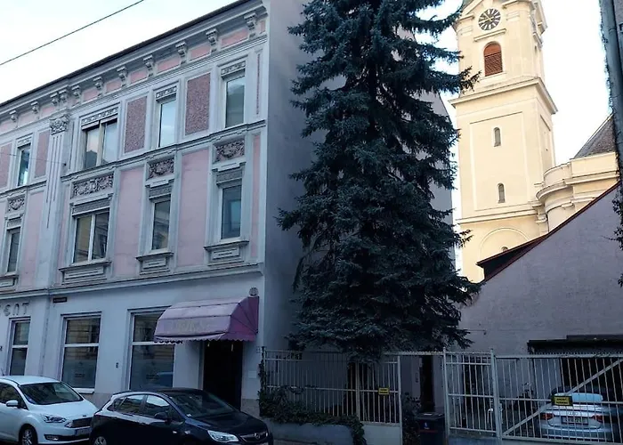 4 - Premium * Линц